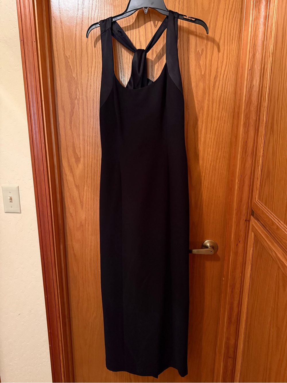 Jones New York Evening Black Sleeveless Maxi Dress with Twist Back